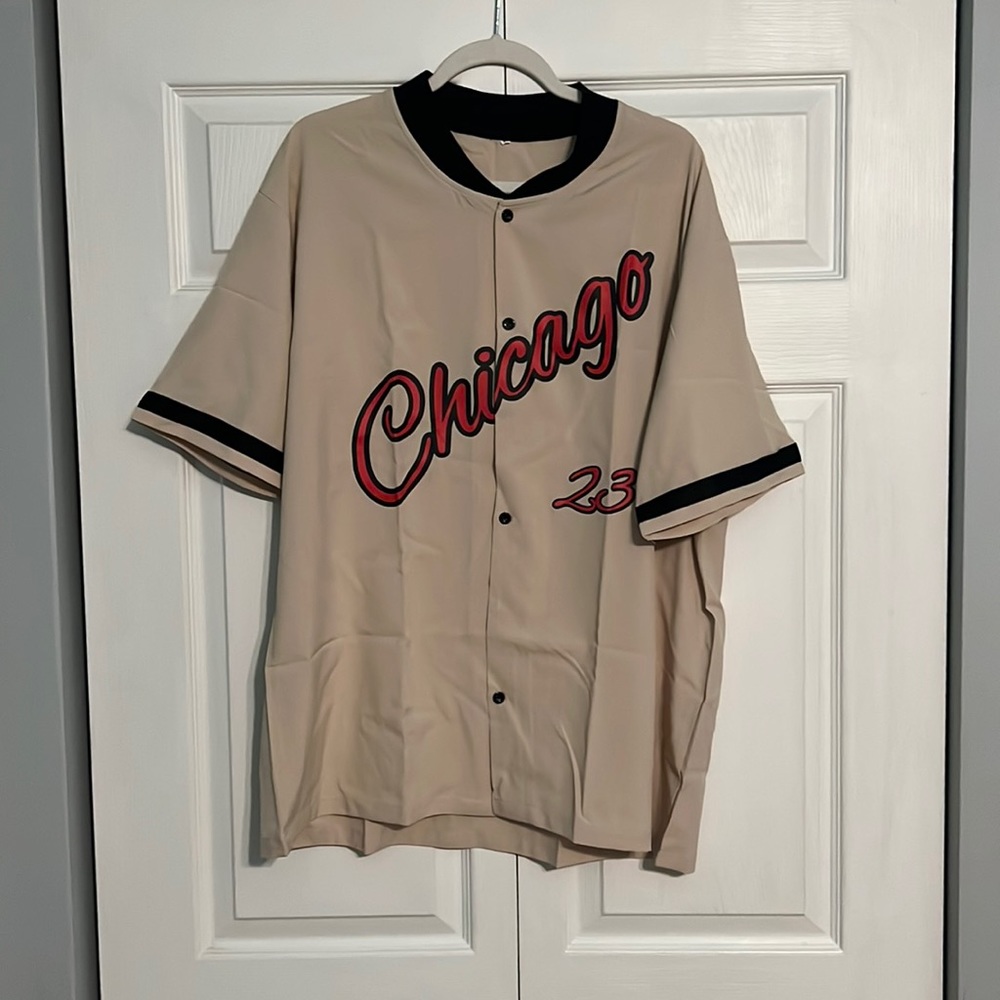 Men’s Chicago graphic baseball jersey